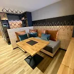 Hotel Tirol