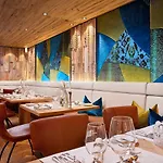 Tirol Hotel