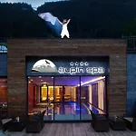 Hotel Tirol 4*