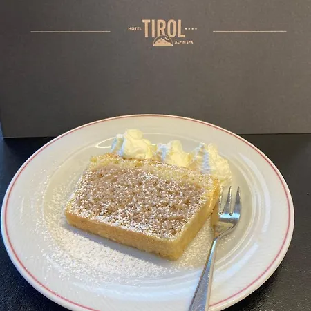 Hotel Tirol