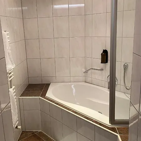 Tirol Hotel