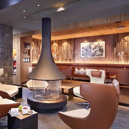 Hotel Tirol