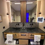 蒂罗尔酒店 酒店