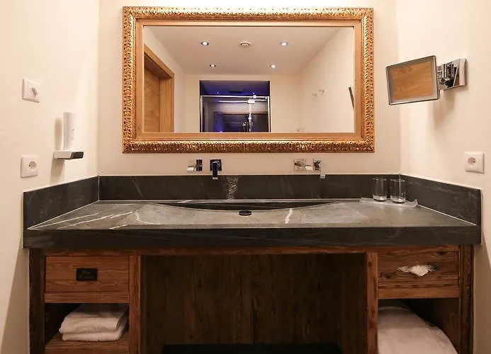 Tirol Ξενοδοχείο